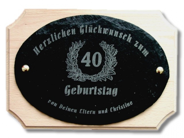 Ovalschiefer auf Buchenholztafel mit Wunschgravur