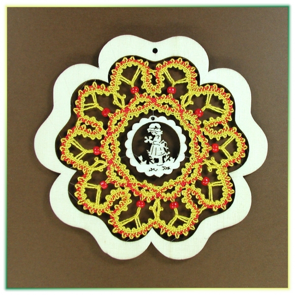 Klöppelbrief AR-157 "Blütenrahmen mit Minieinhänger" in 2 Größen